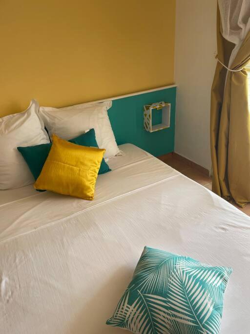 Le Mayakudja D'Or Apartment Sainte-Anne  Luaran gambar